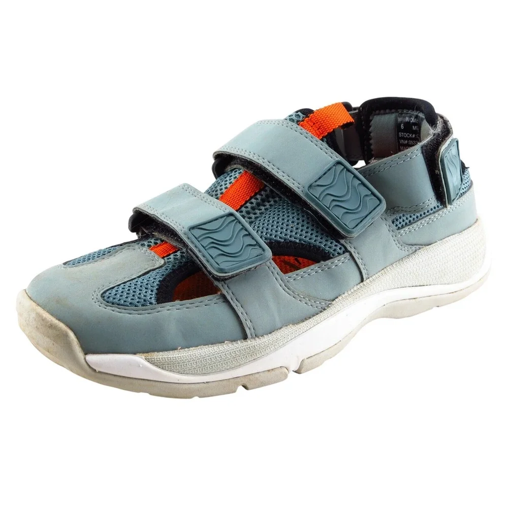 L.L. Bean  Fashion‎ Sneakers Blue Synthetic Women 6 Medium